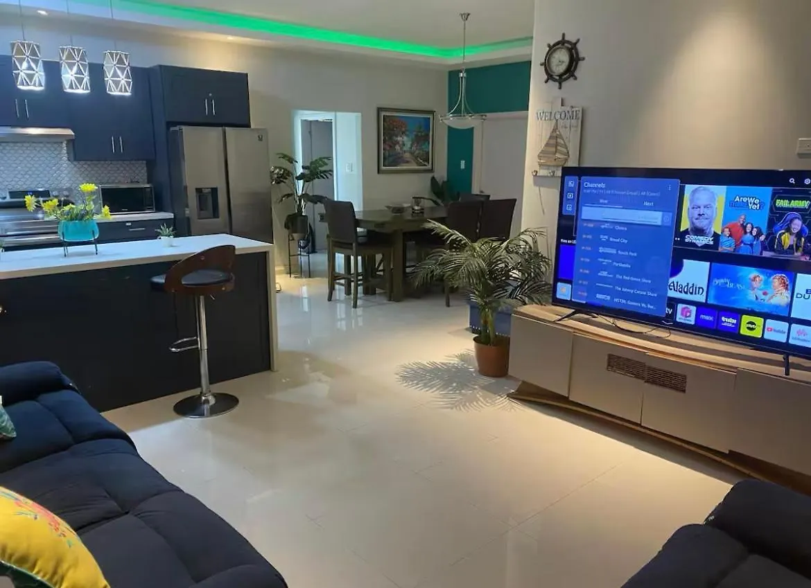 Paradise Palms In Ochi Rios Milford Holiday home